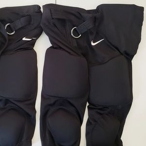 Nike Youth Medium Football Pads / Pants